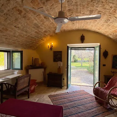 Vila Trullo Kartari Ostuni