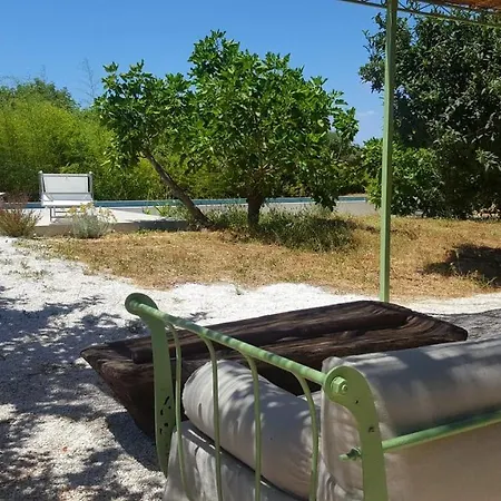 Vila Trullo Kartari *